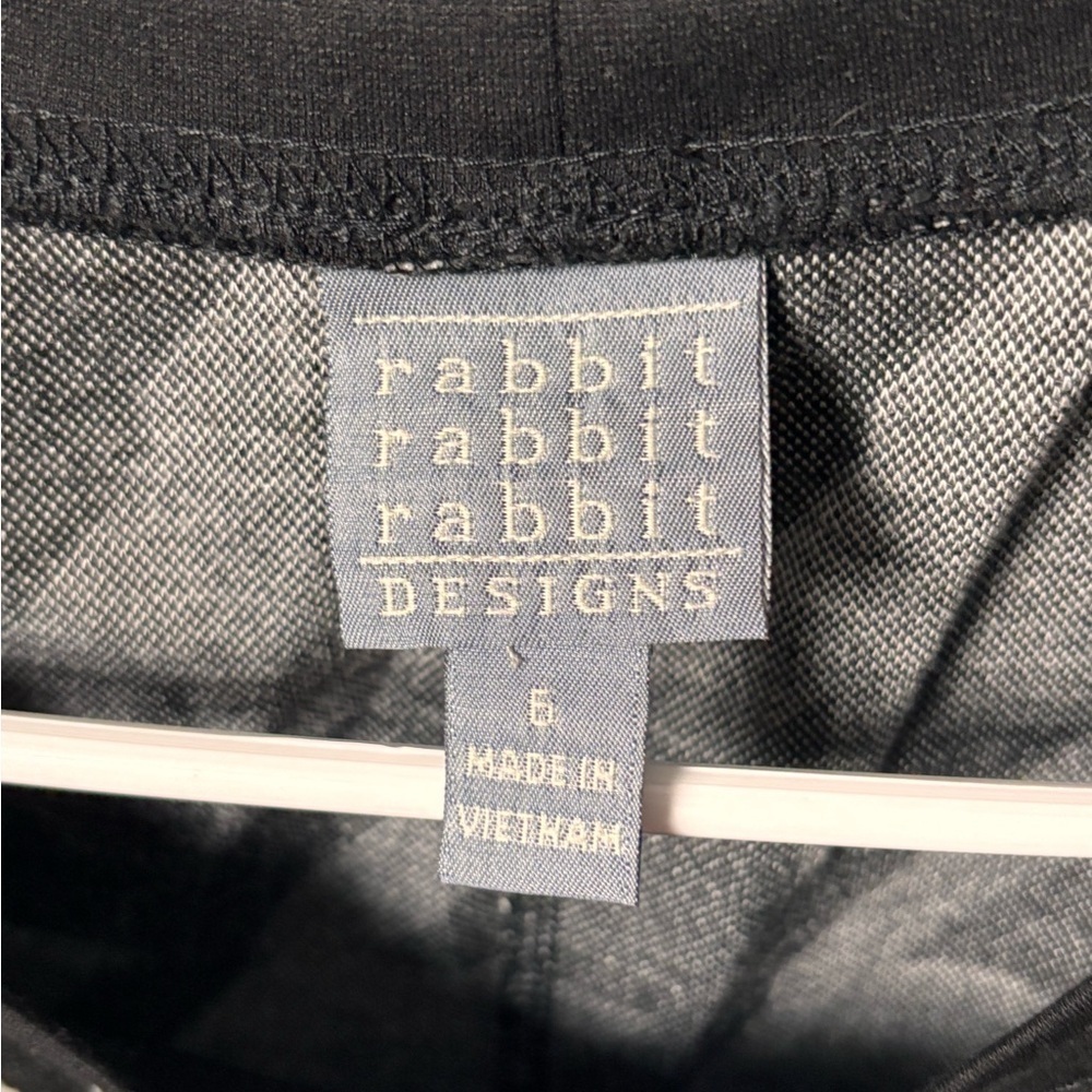Rabbit Rabbit Rabbit Monochrome Houndstooth Top - Picture 2 of 3